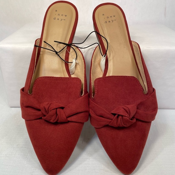 A New Day Women's Knotted Red Mules 8.5 New - Picture 1 of 5